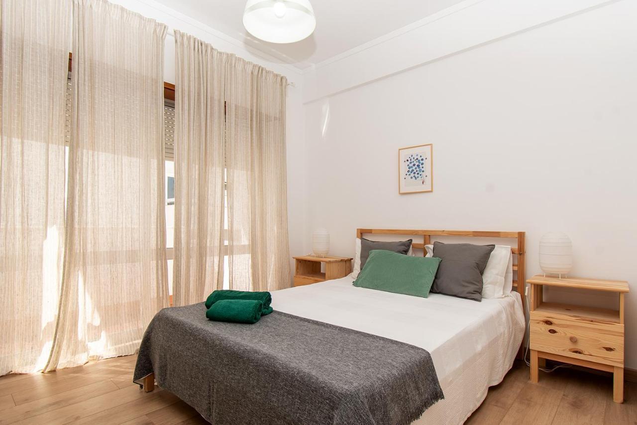 Apartamento Vista Mar Algarve Monte Gordo Esterno foto